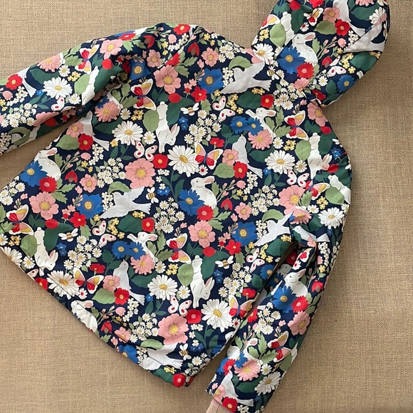 EUC Mini Boden water repellant fleece lined anorak, bunny butterfly bee floral - Picture 6 of 10